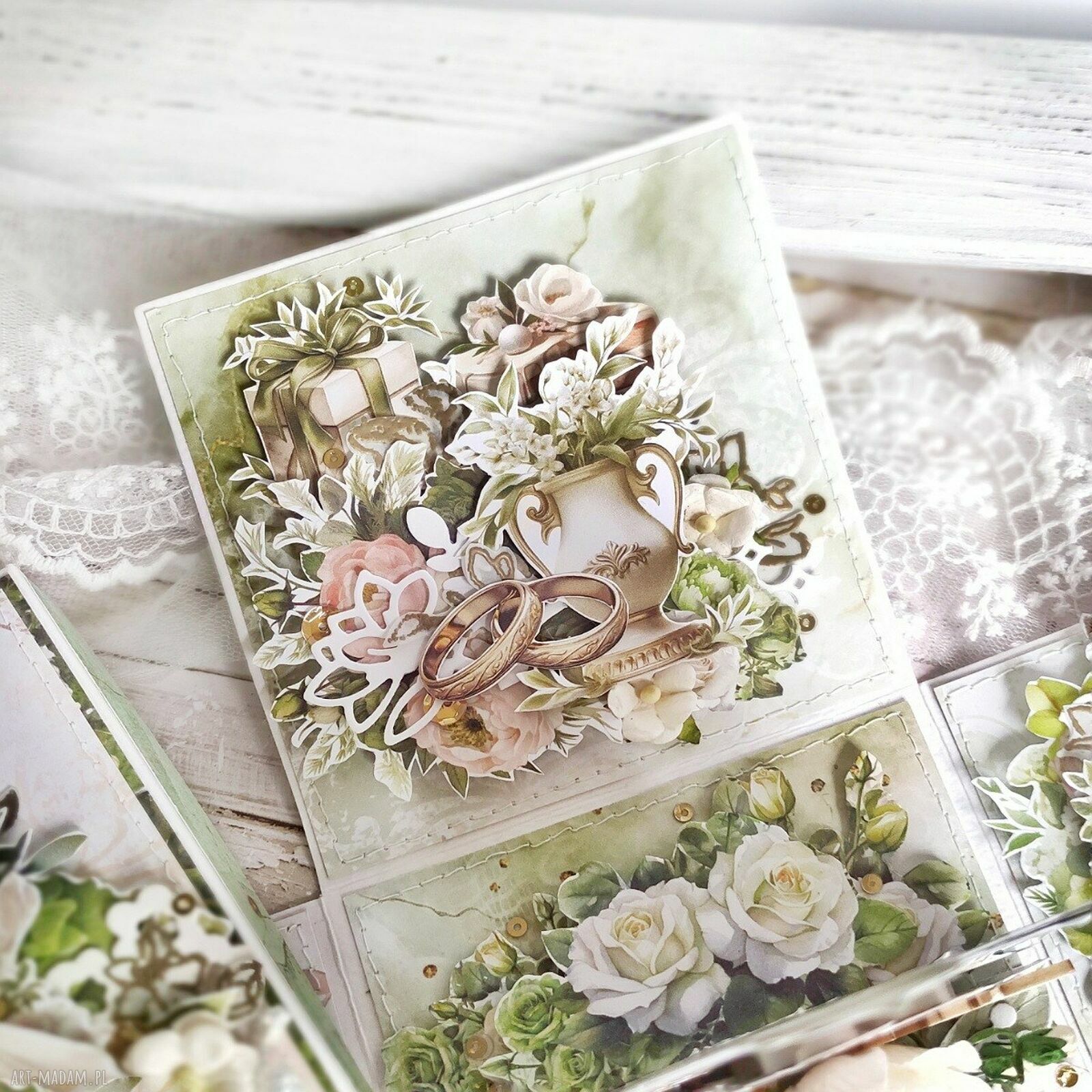 Pamiątka ślubna Magic Box - prezent dla młodej pary 10x10x10 cm