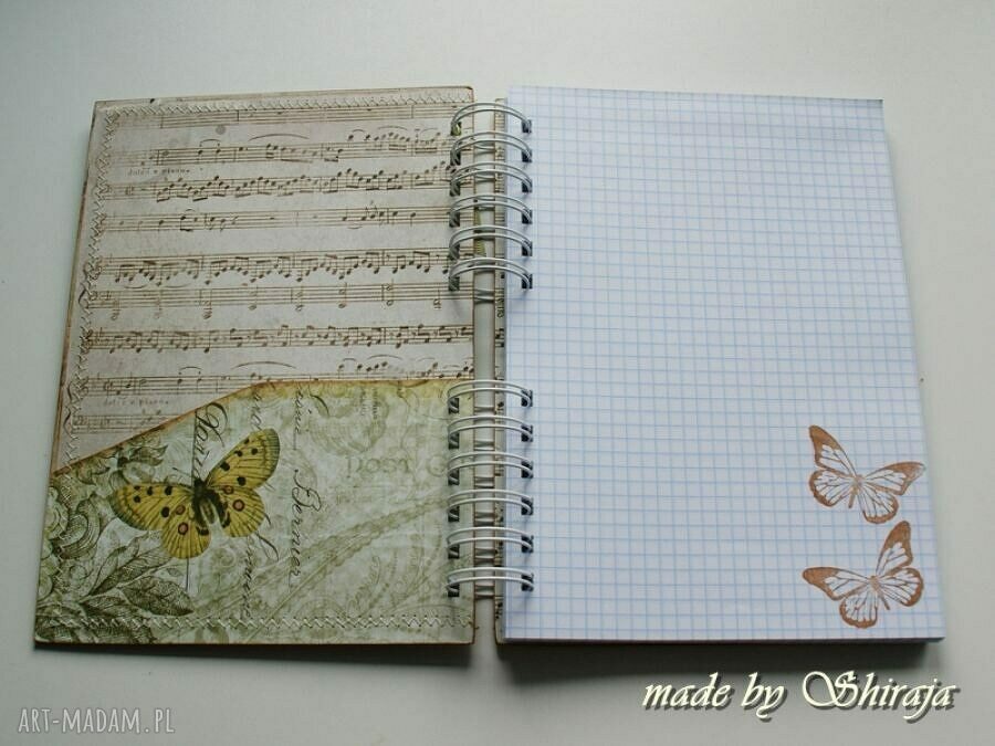 Pamiętnik A5 „Retro Motyle” - ręcznie robiony notes scrapbooking z personalizacją