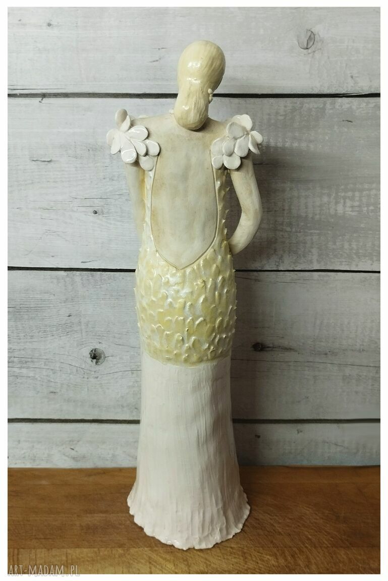 Panna Młoda - ręcznie robiona figurka ceramiczna na ślub