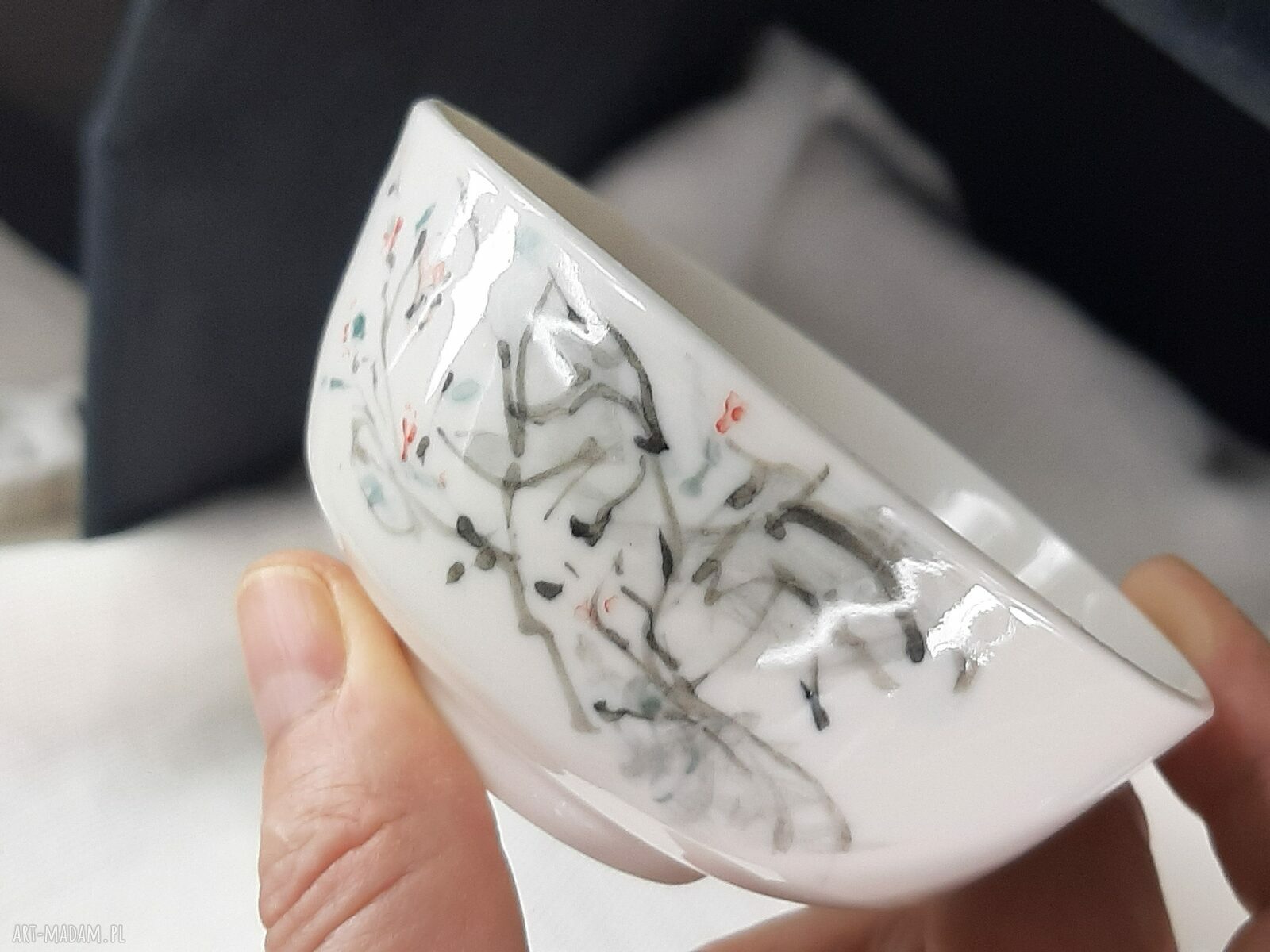 Para czarek Ukochana i Córka - dwie czarki do herbaty z przejrzystej porcelany
