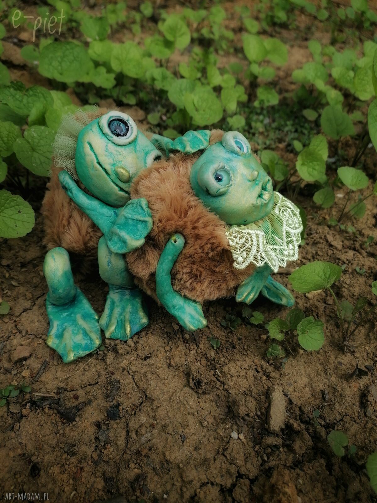 Para Rzekotek e-piet - kolekcjonerskie lalki do wystroju wnętrz