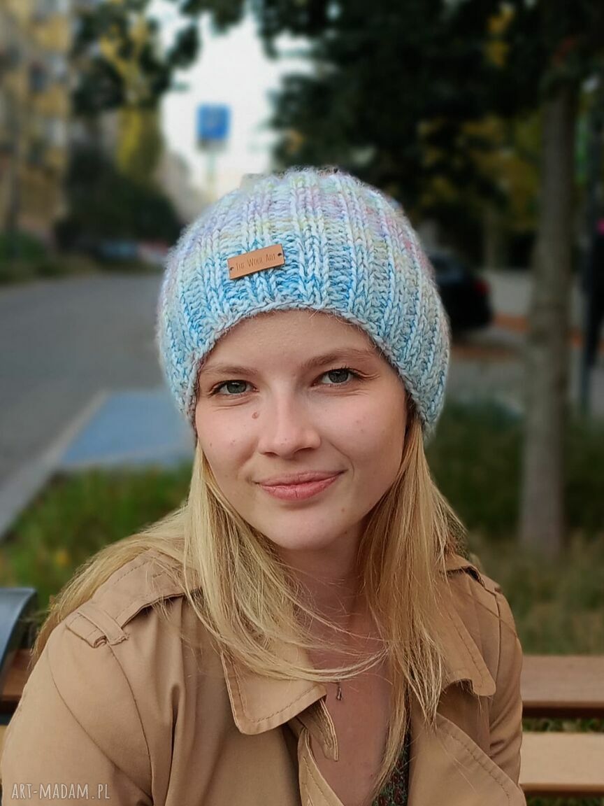 Pastelowa czapka na drutach - merino, mohair i jedwab