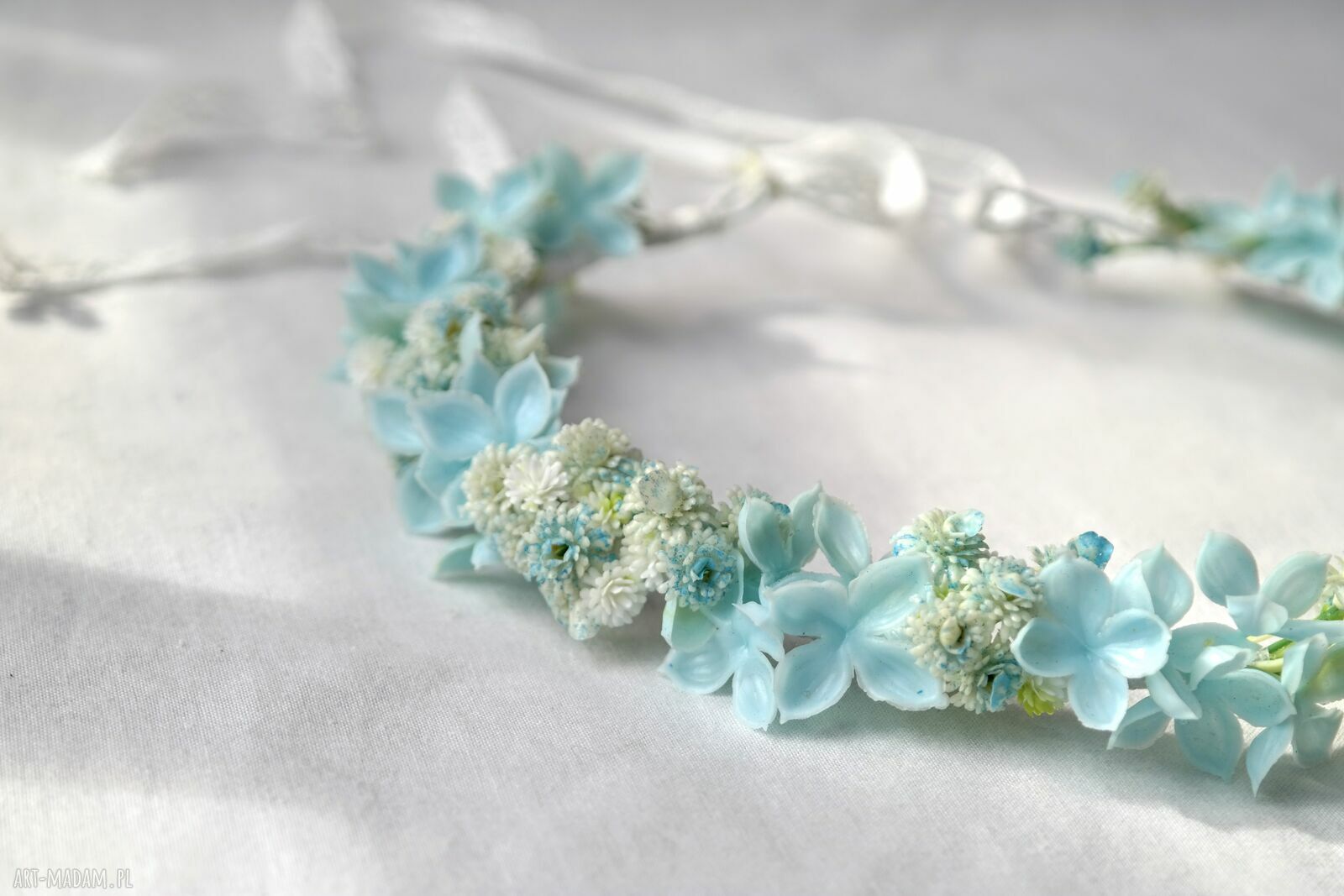 Błękitna Mgiełka - pastelowy wianek ślubny boho handmade na głowę