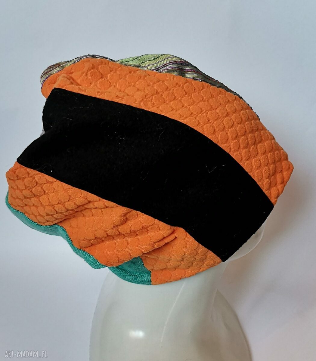 Kolorowa czapka patchworkowa boho i etno-folk na podszewce