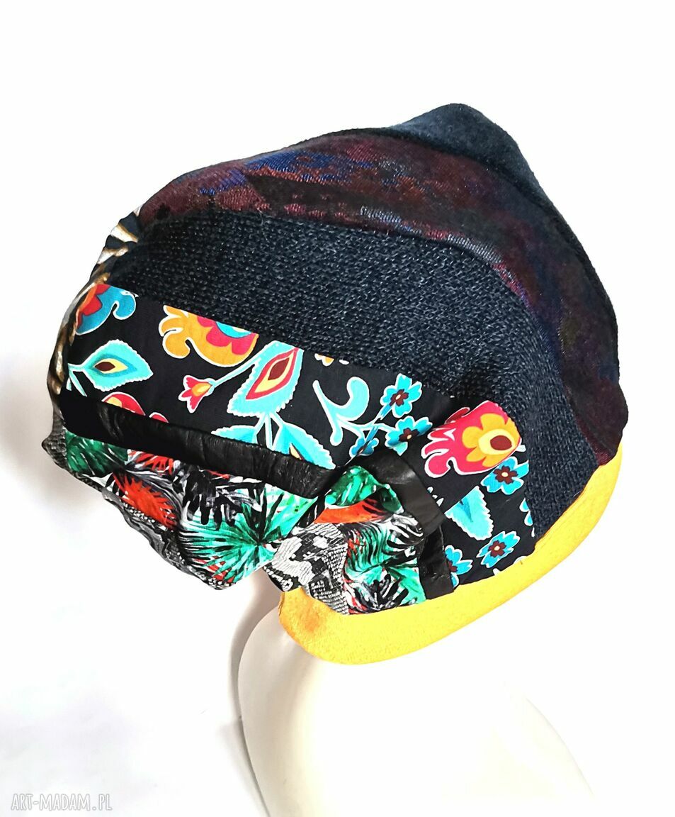 Czapka patchworkowa Smerfetka 57-59 cm - folk rower etno boho (podszewka)