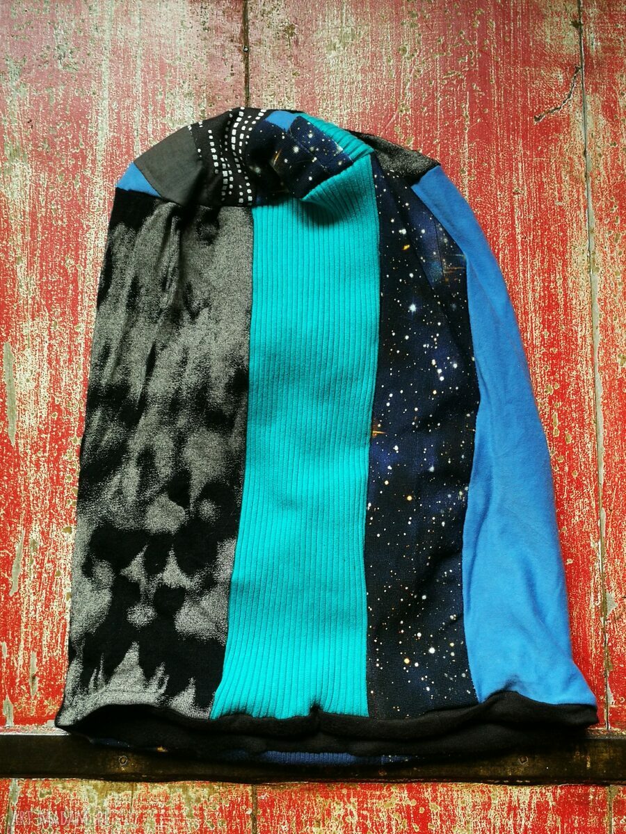 Czapka patchworkowa Smerfetka na podszewce - kosmos etno, boho handmade (rozmiar uniwersalny)