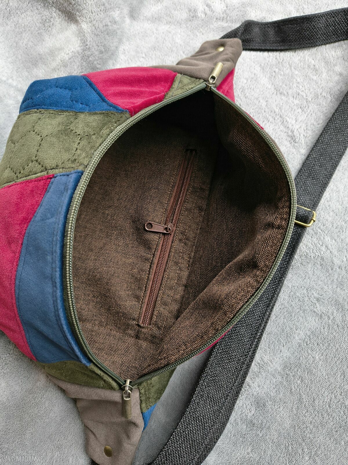 Ręcznie robiona nerka damska handmade