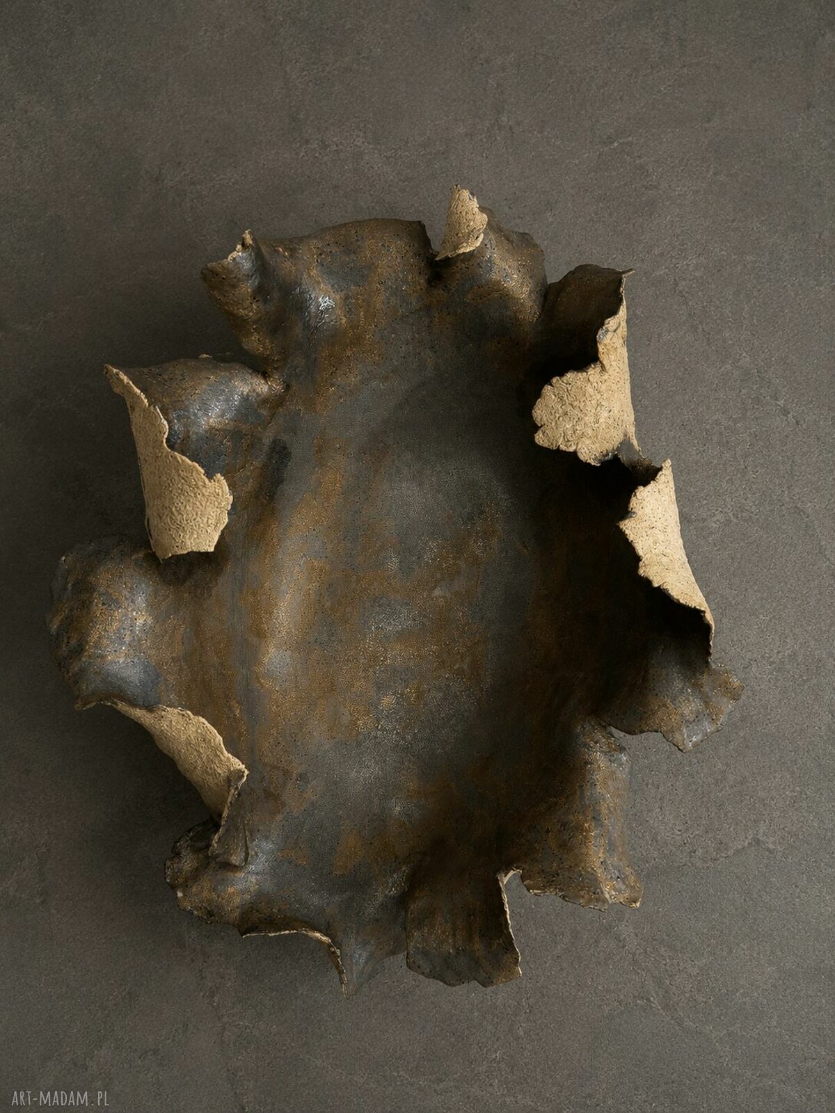 Patera ceramiczna Ancient Gold - rzeźbiarska misa na owoce i przekąski