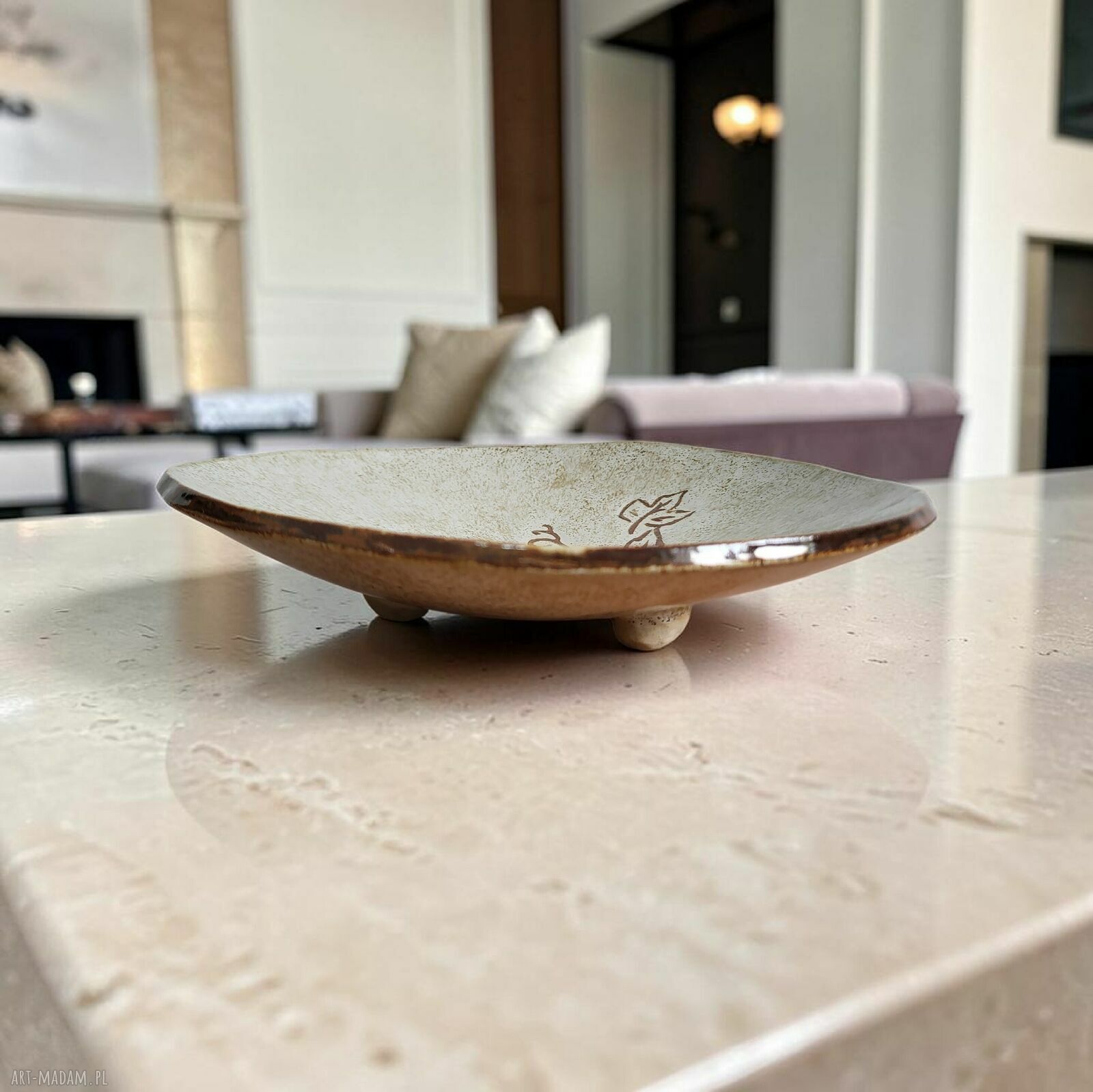 Ręcznie robiona ceramiczna patera z winoroślą - 30 cm