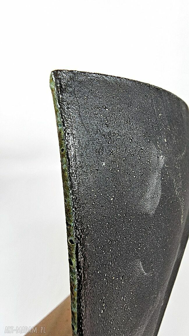 Patera ceramiczna Sushi - ręcznie lepiony talerz na wyjątkowe serwowanie