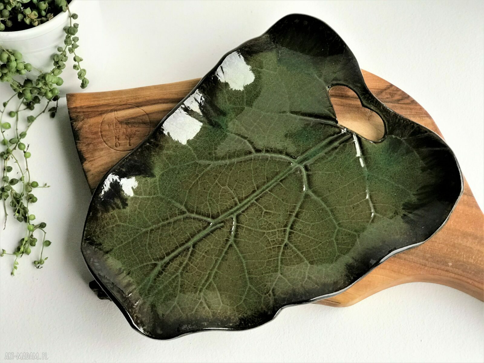 Patera ceramiczna Liść - talerz dekoracyjny z fakturą liścia