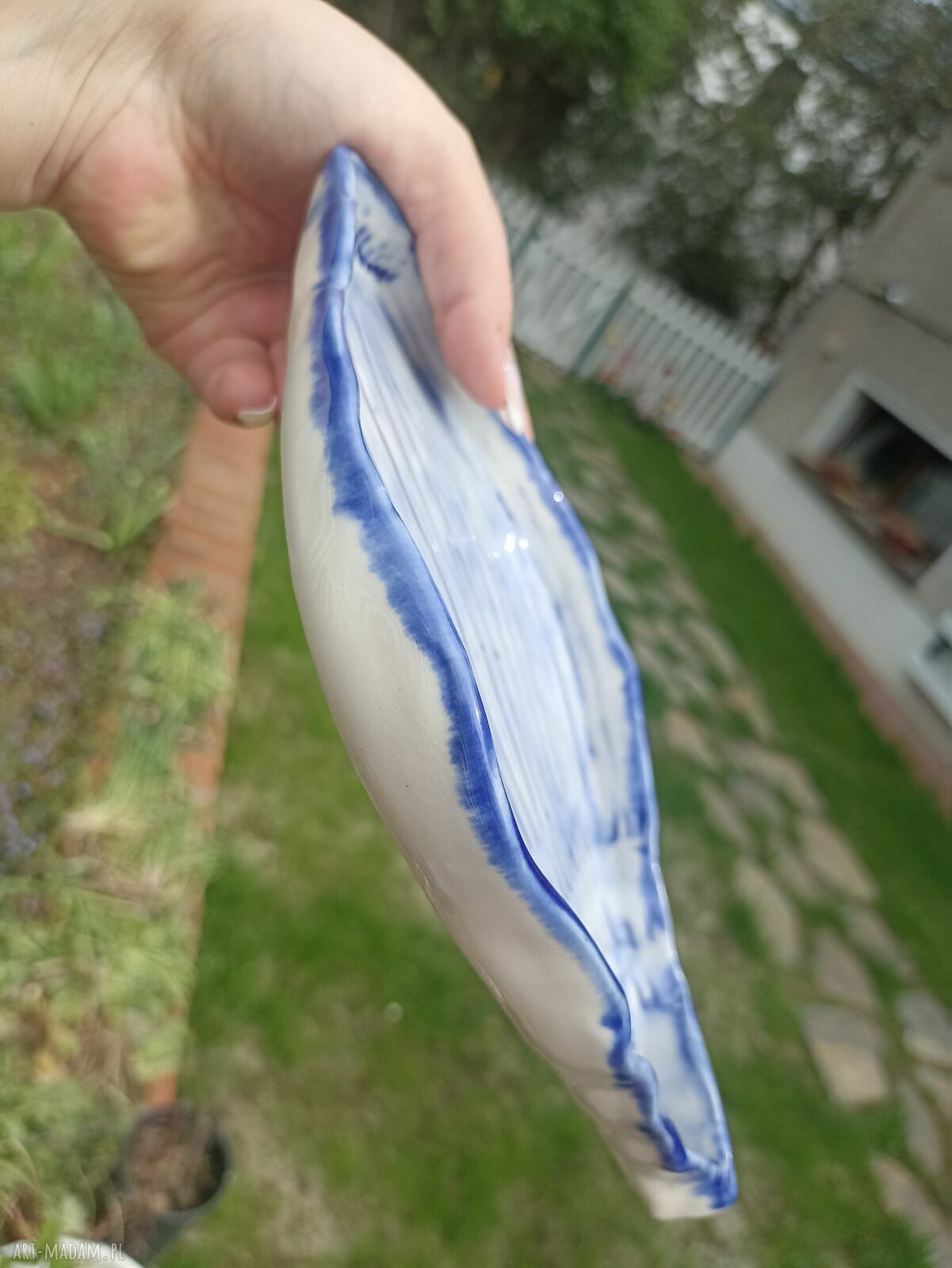 Patera ceramiczna w kształcie muszli - handmade unikat