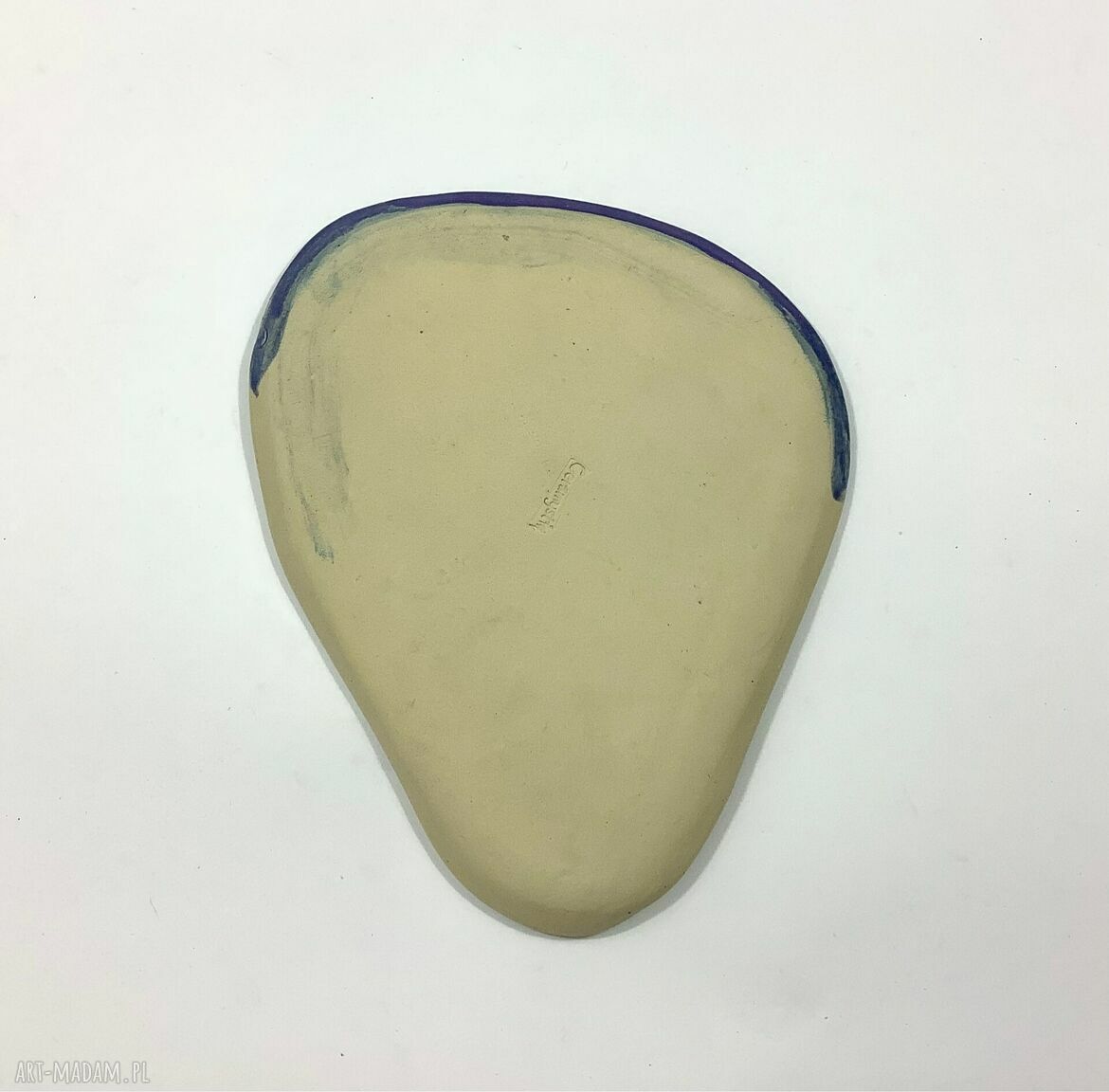 Kremowo-niebieska patera na ciasto - ręcznie robiony talerz ceramiczny