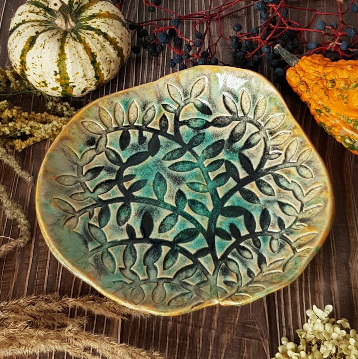 Patera z motywem drzewa - ceramiczna podstawka na biżuterię