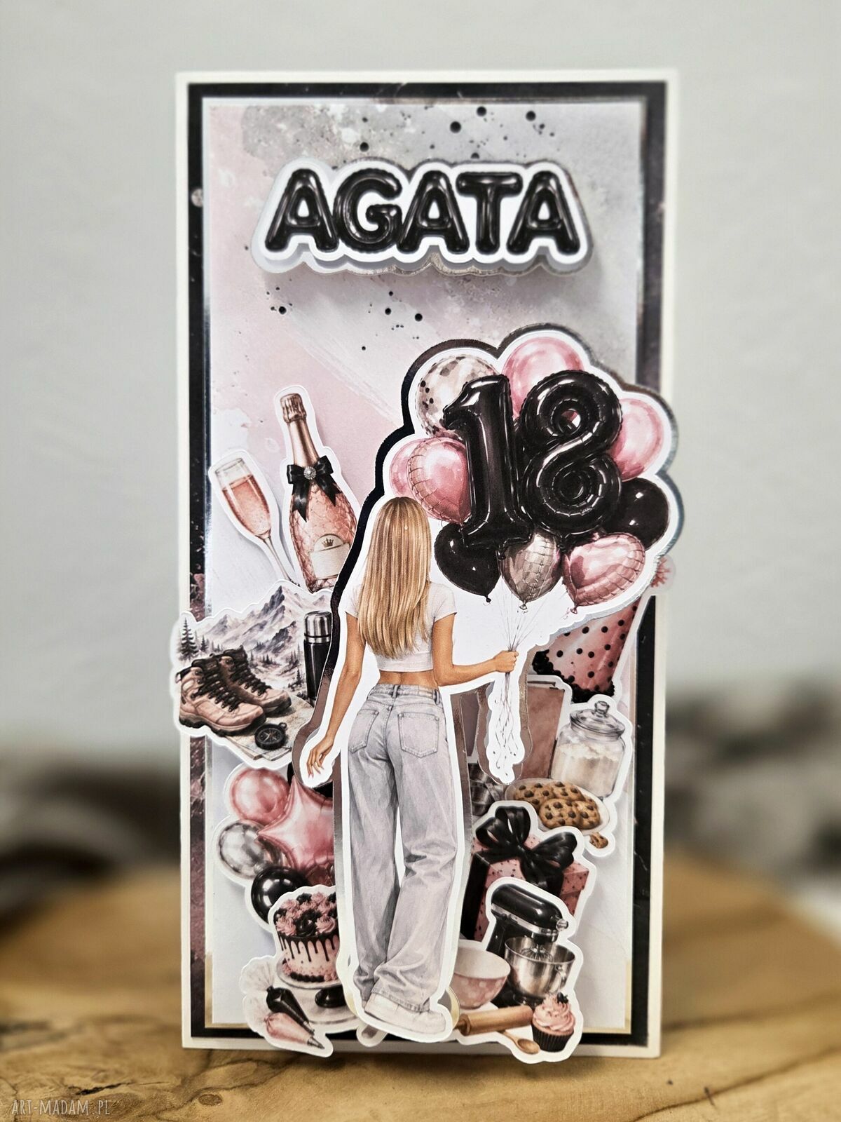 Personalizowana kartka urodzinowa na osiemnastkę i inne okazje