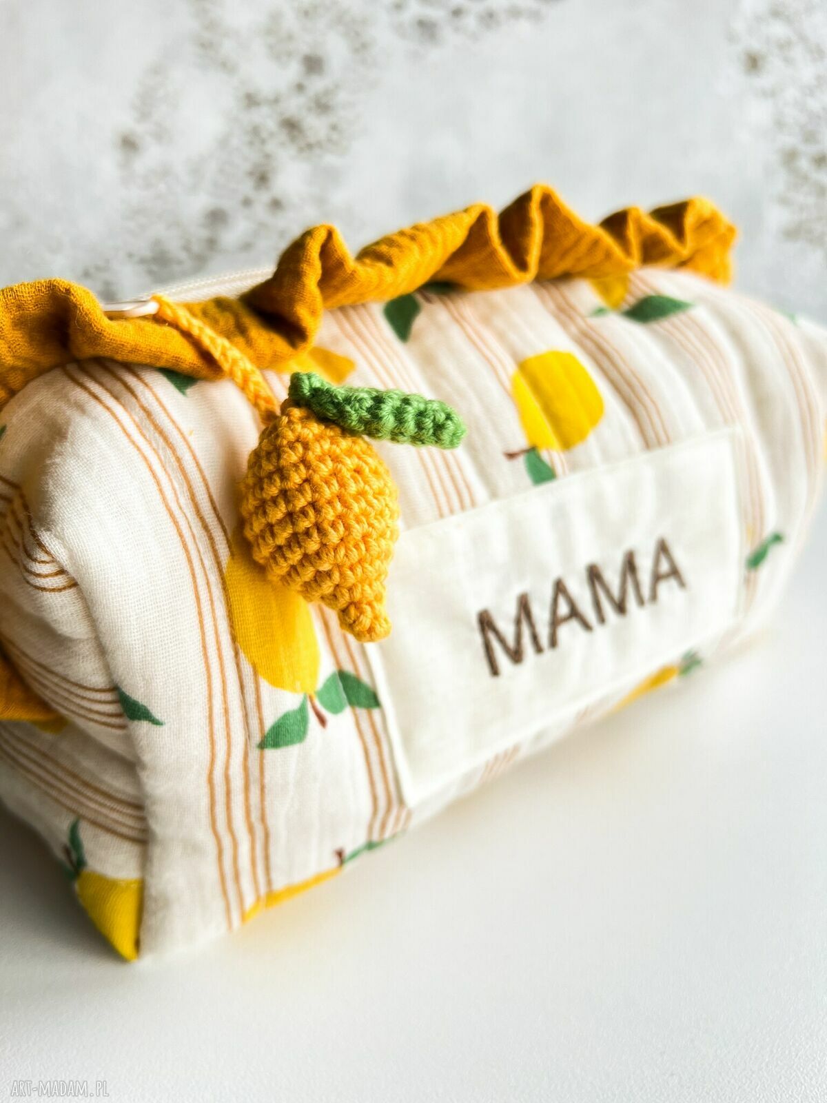 Personalizowana kosmetyczka MAMA z zawieszką - muślin i haft