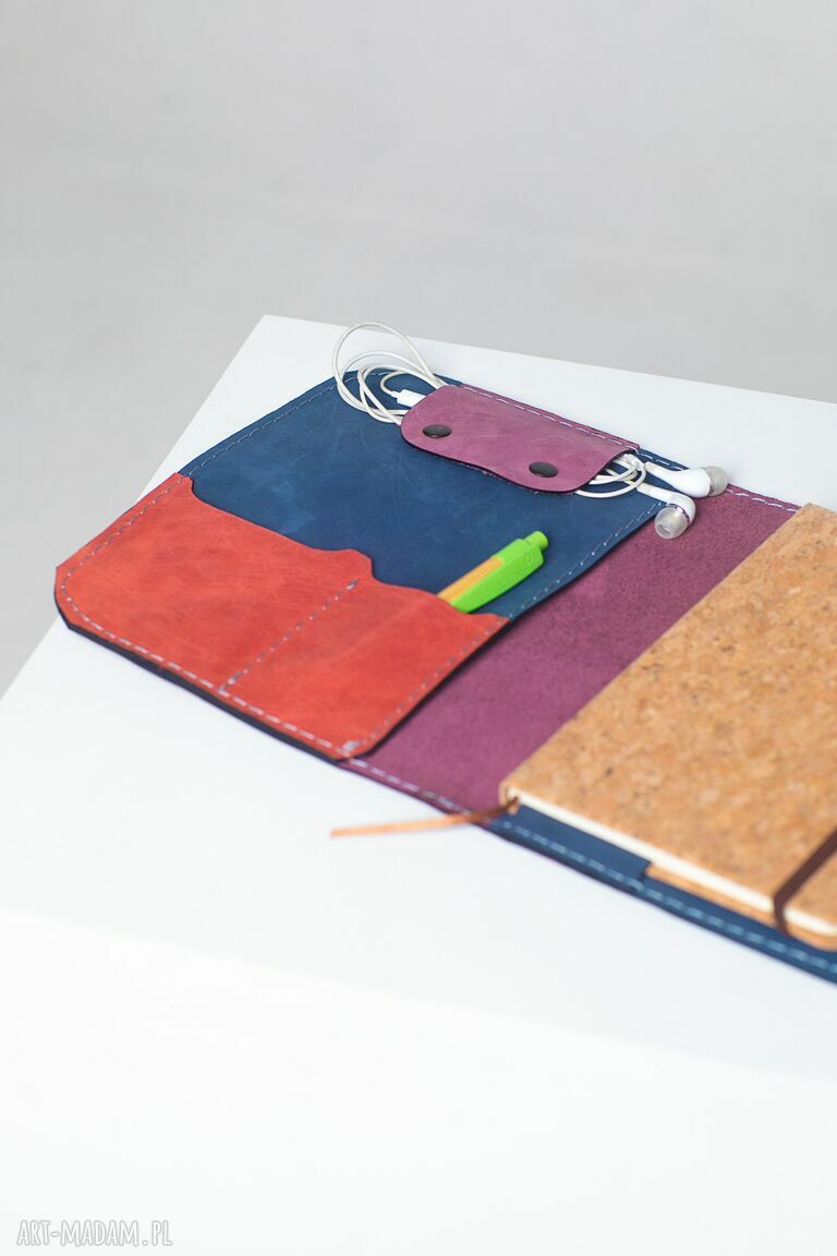 Personalizowany notes-kalendarz ze skóry naturalnej - planer na Twoje dni