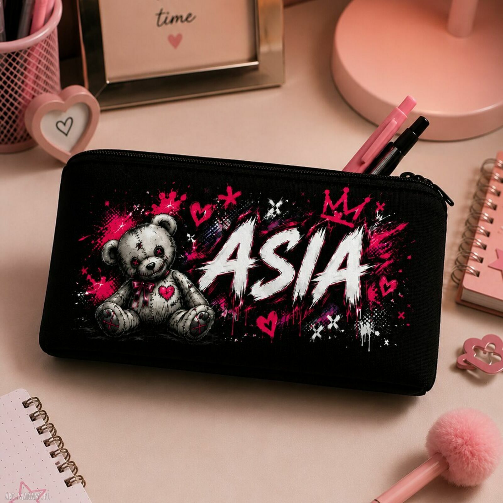 Personalizowany piórnik dla dziewczynki z imieniem - saszetka szkolna Hobby i pasje