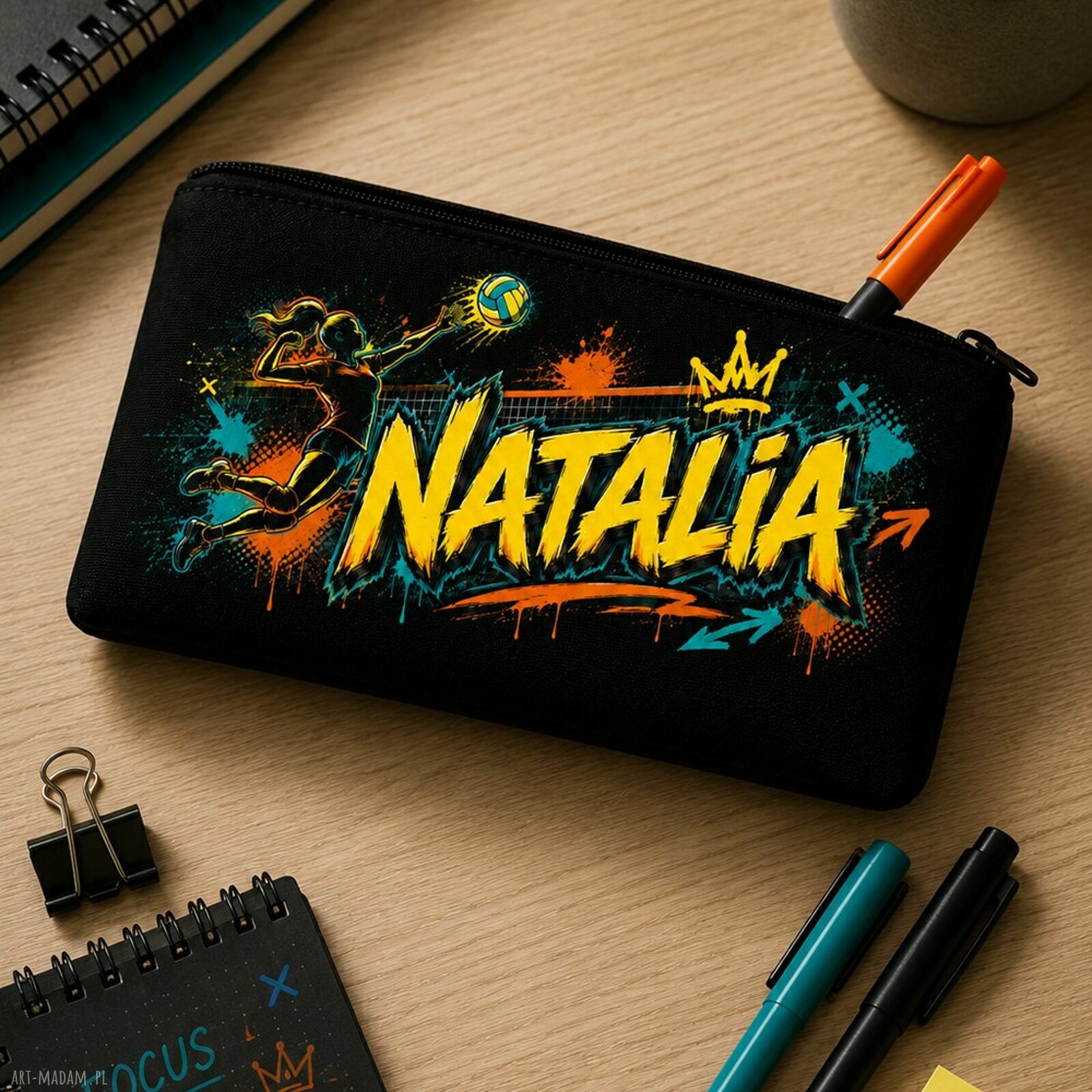 Personalizowany piórnik dla dziewczynki z imieniem - saszetka szkolna Hobby i pasje