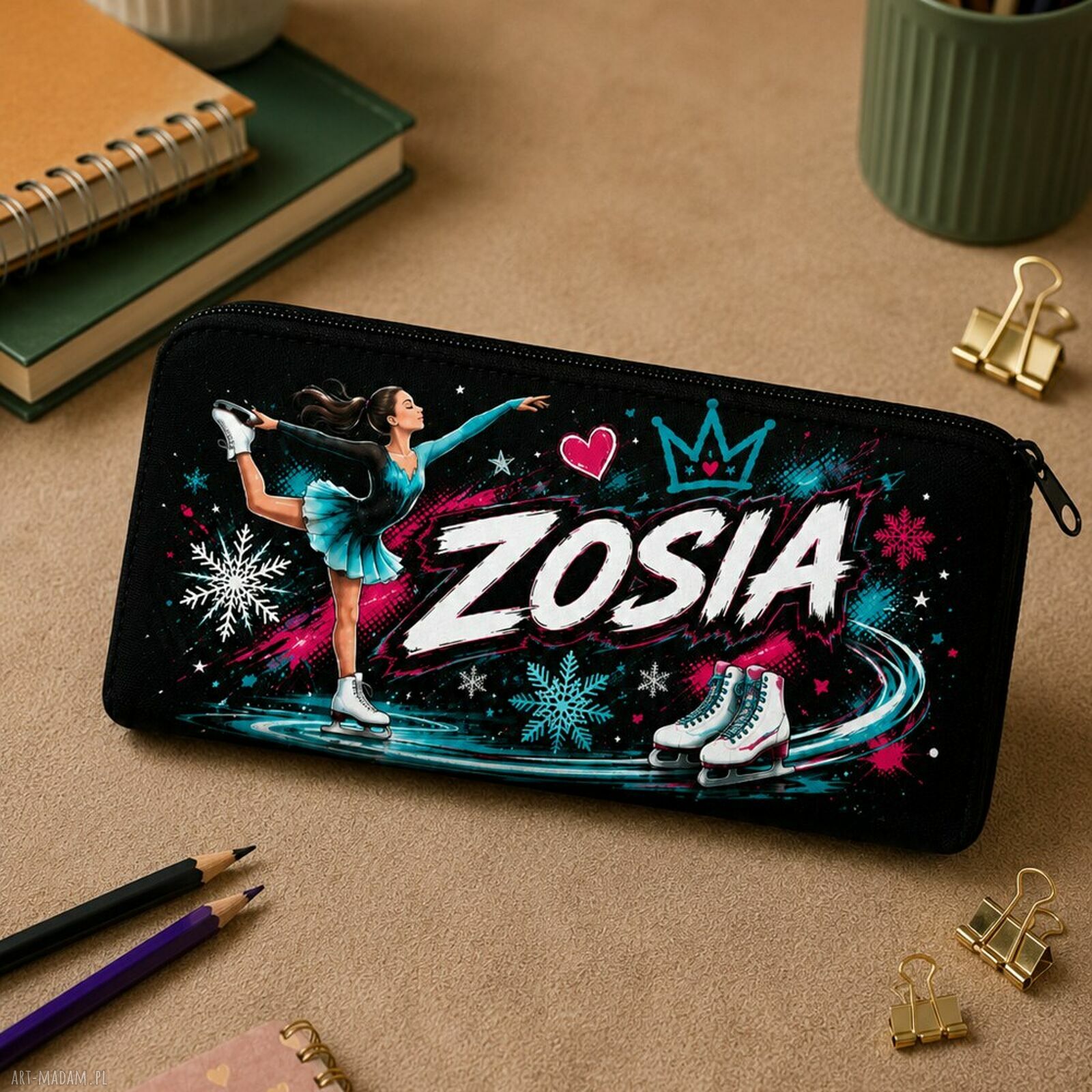 Personalizowany piórnik dla dziewczynki z imieniem - saszetka szkolna Hobby i pasje