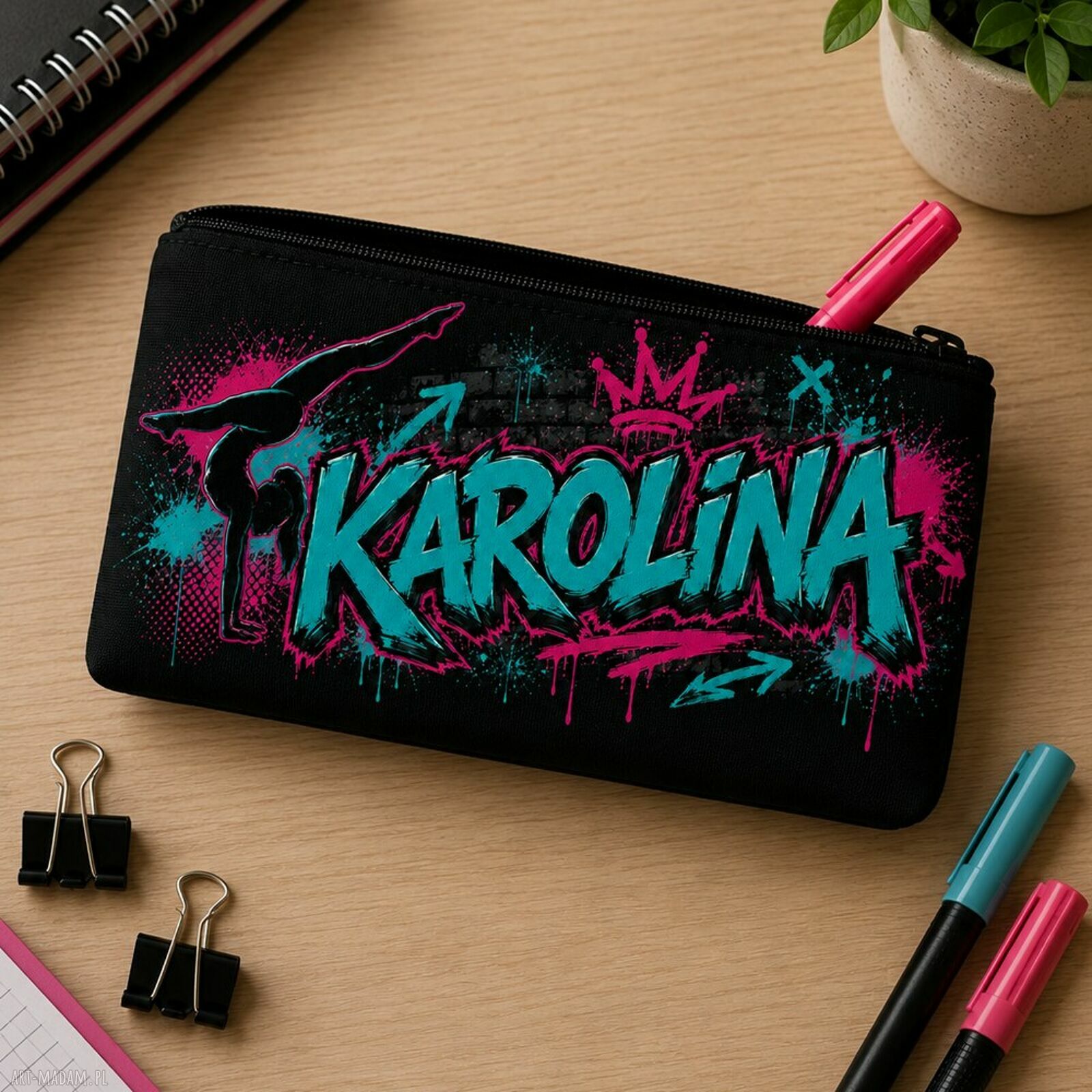 Personalizowany piórnik dla dziewczynki z imieniem - saszetka szkolna Hobby i pasje