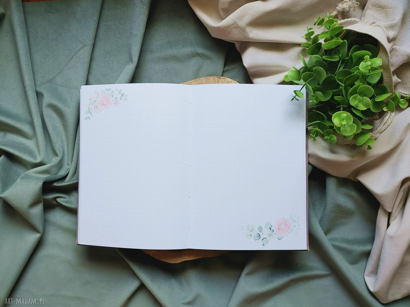 Personalizowany notes - pamiętnik kwiatowy A5 różany z imieniem