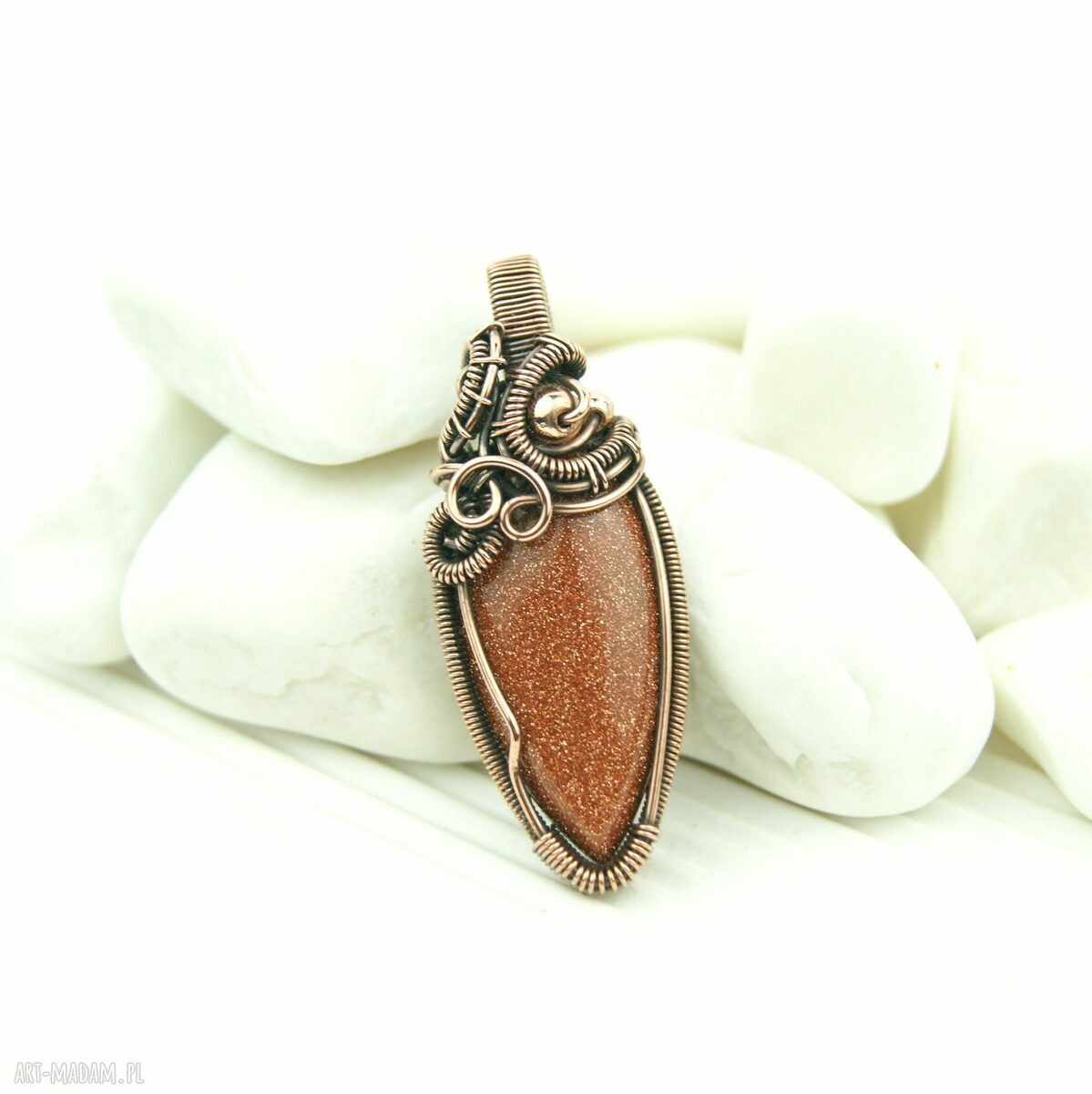 Piasek pustyni - wisiorek wire wrapping na prezent dla niej
