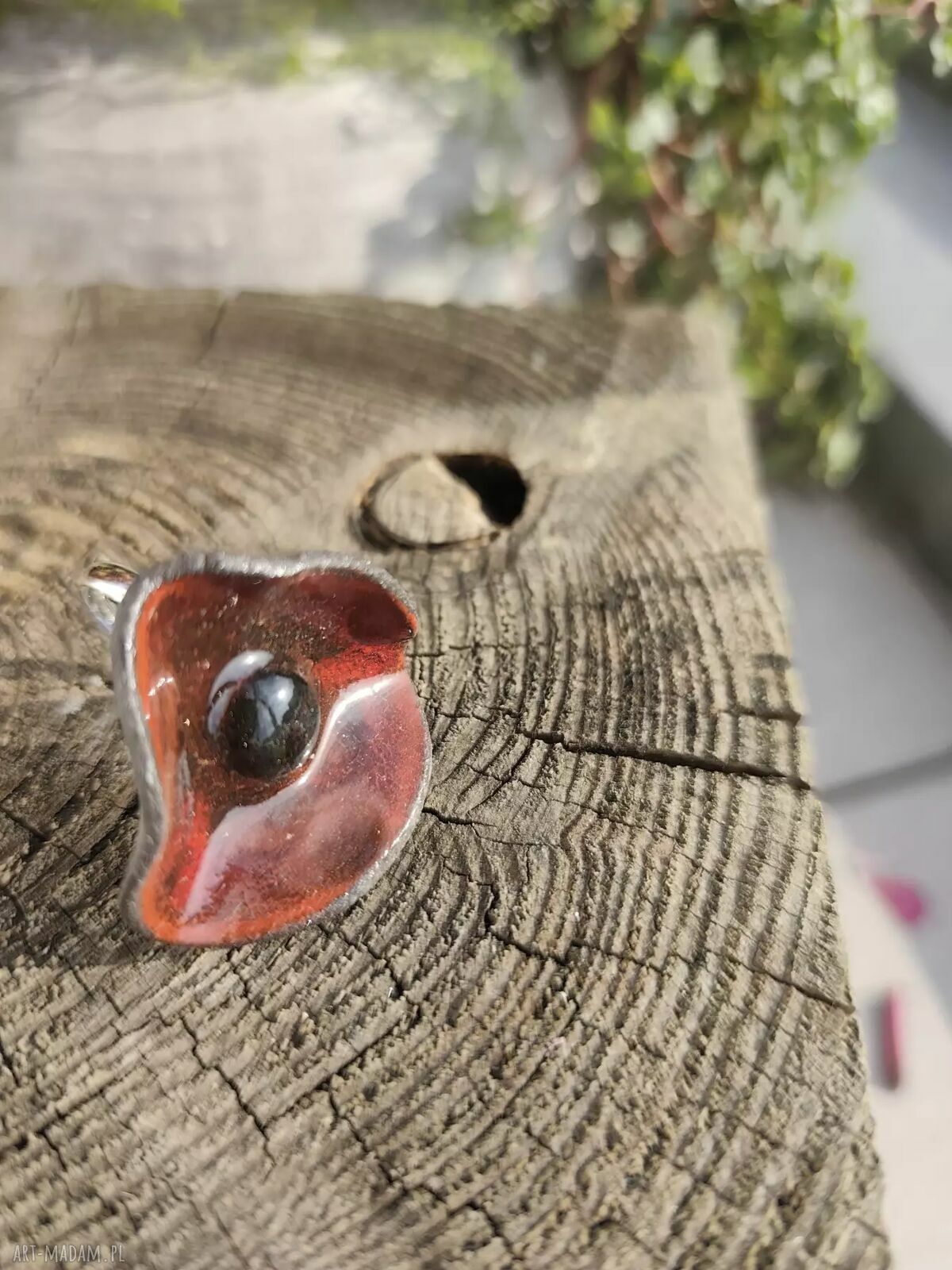 Czerwony pierścionek ceramiczny handmade 154