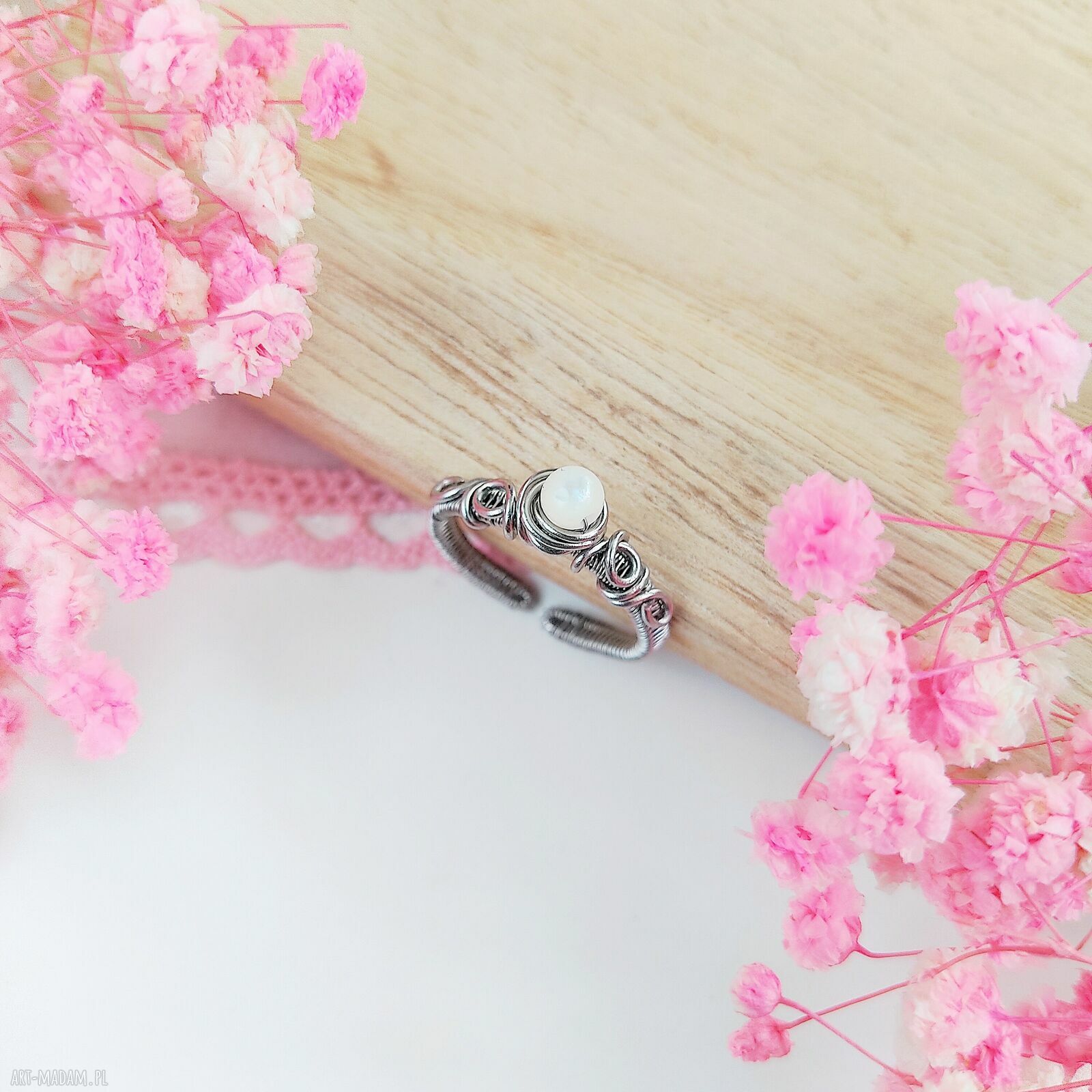 Regulowany pierścionek masa perłowa ze stali chirurgicznej - handmade wire wrapping