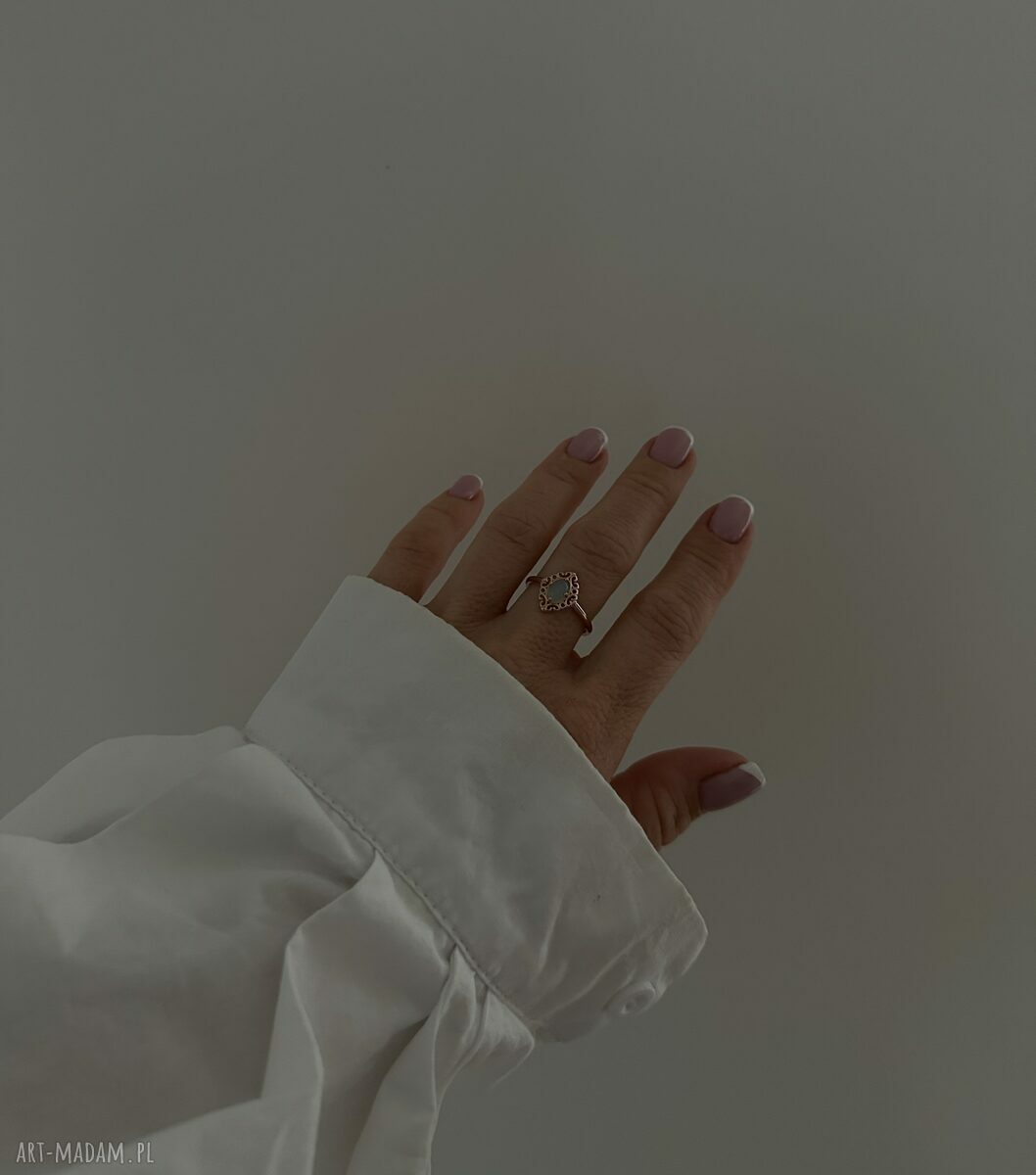 pierścionki: Pierścionek z różowego złota z agatem r 15 autorskie