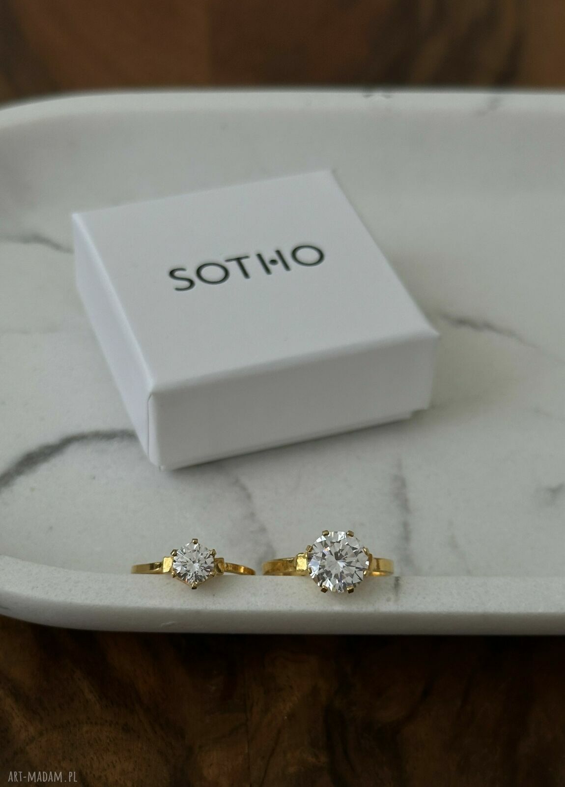 pierścionki: Pierścionek z różowego złota z dużą cyrkonią r. 16 Ręczne wykonanie