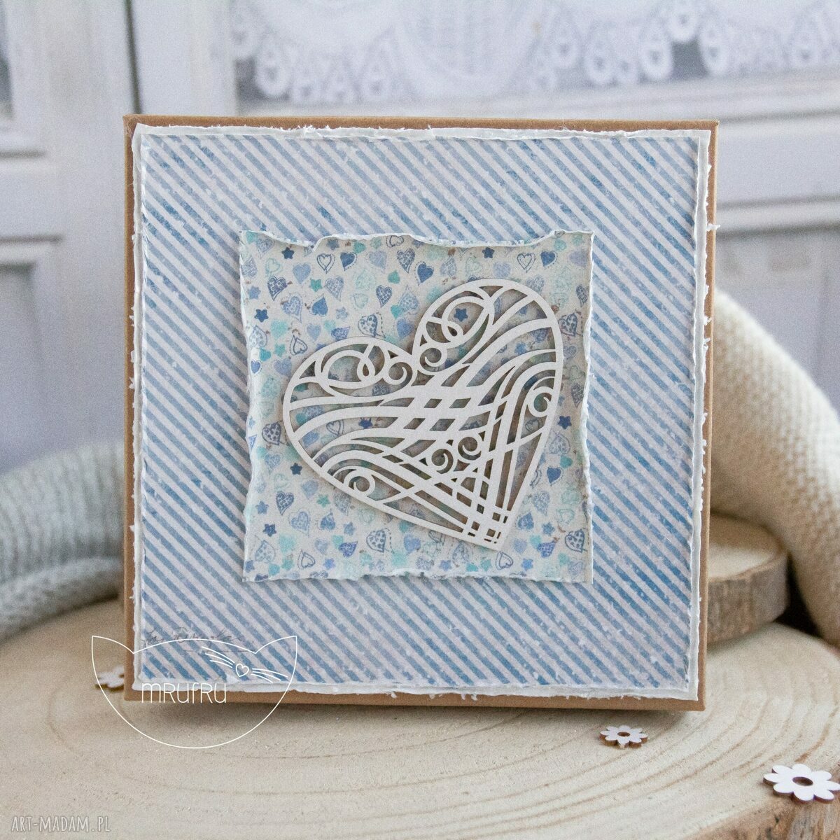 WYJĄTKOWA PAMIĄTKA PIERWSZEJ KOMUNII ŚWIĘTEJ. KARTKA W PUDEŁECZKU. UROCZY ZESTAW WYKONANY DŁOŃMI, Z handmade