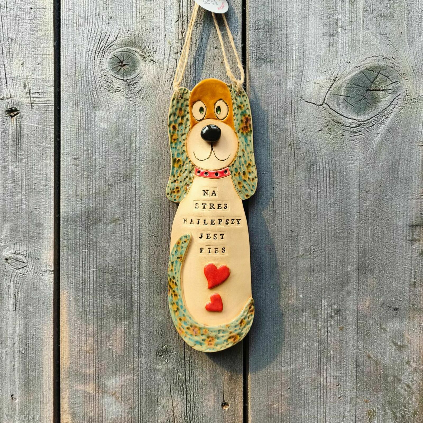 Ceramiczny piesek do powieszenia - dekoracja handmade