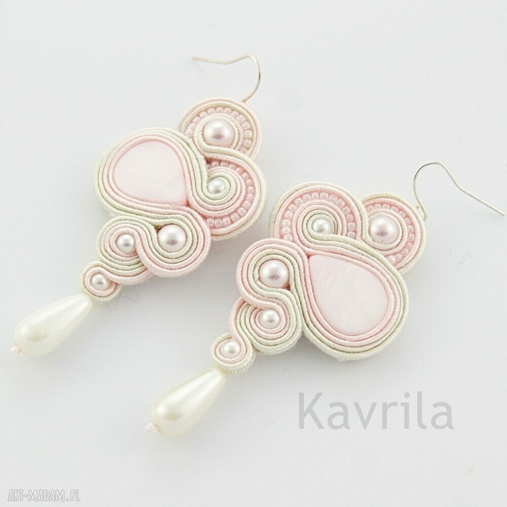 Pink light soutache Ręcznie wykonane