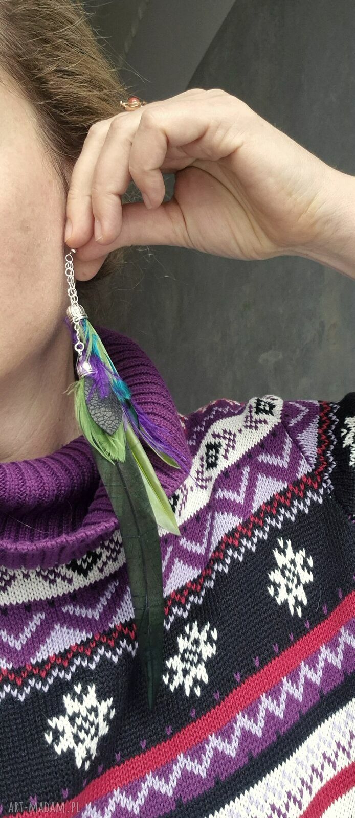 Kolczyki pióra boho - kolorowe i lekkie (pojedynczy egzemplarz)