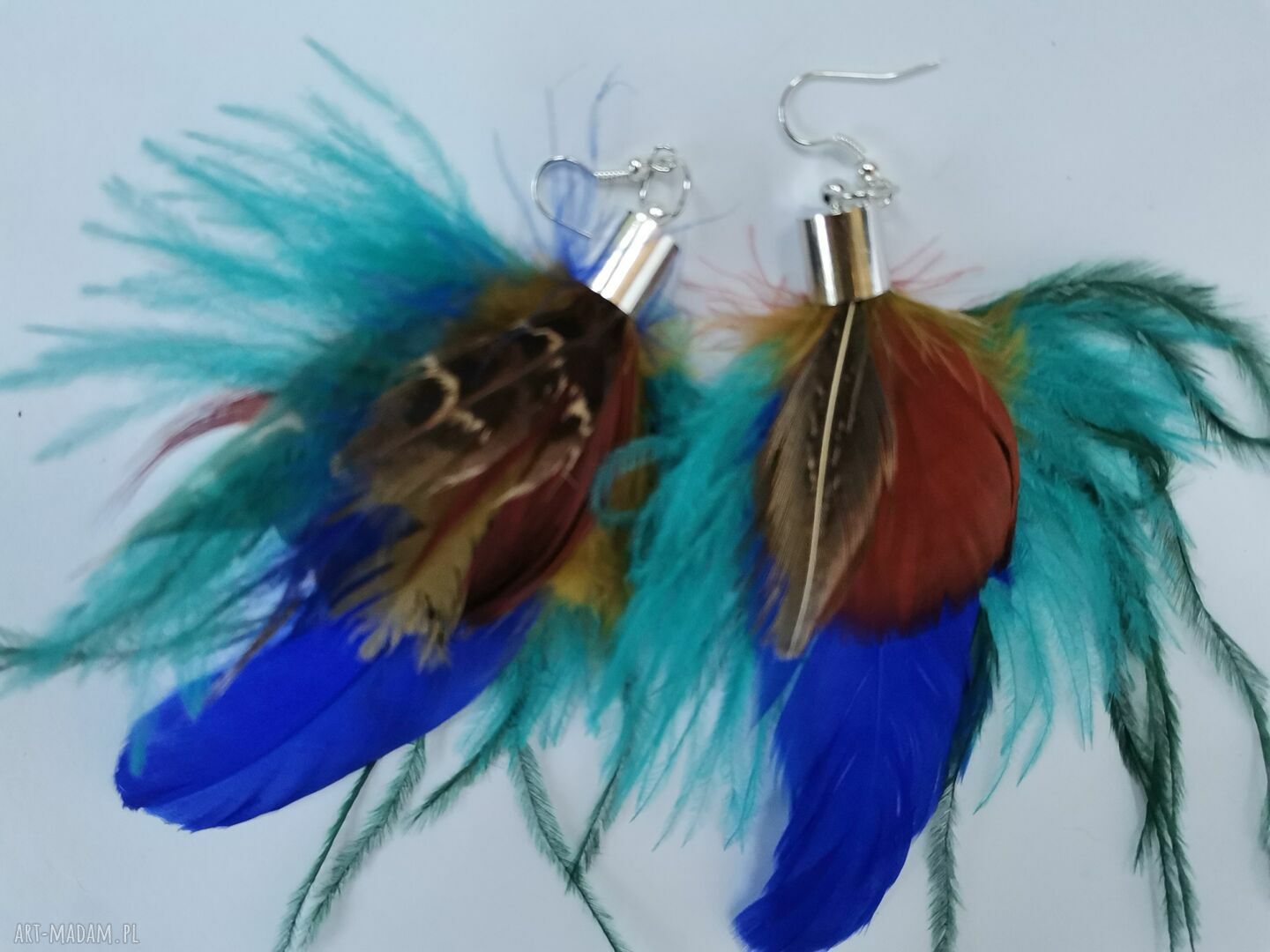 Kolczyki pióra boho Frida - lekkie i kolorowe frędzle etno (rękodzieło)