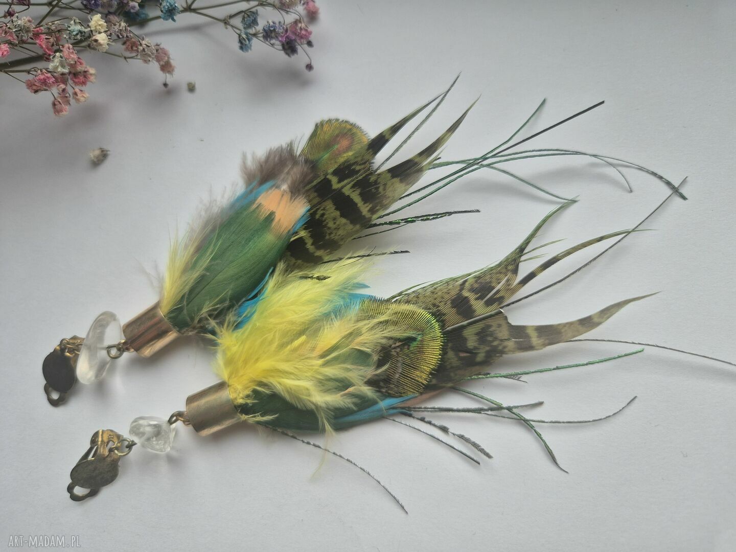 Długie klipsy z piórami - lekkie, handmade i wyjątkowe