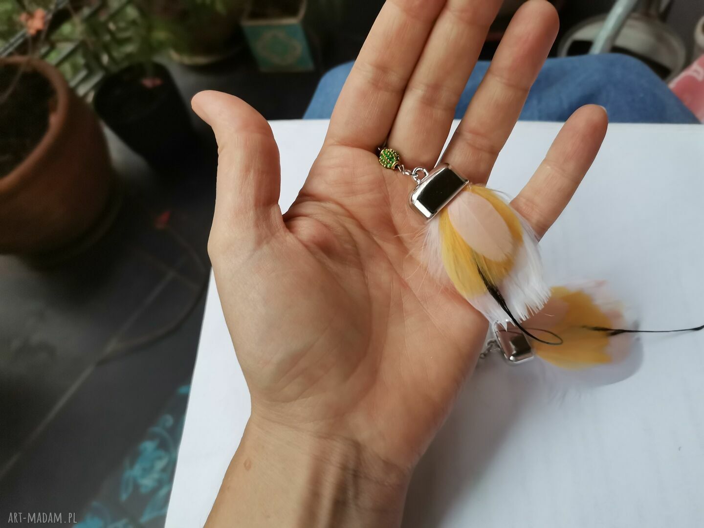 Kolczyki pióra handmade - gdy standardy boleśnie pikują (boho od Ruda Klara)