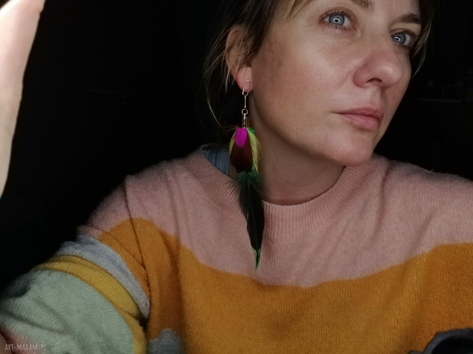 Kolczyki pióra etno długie - lekkie boho box x1