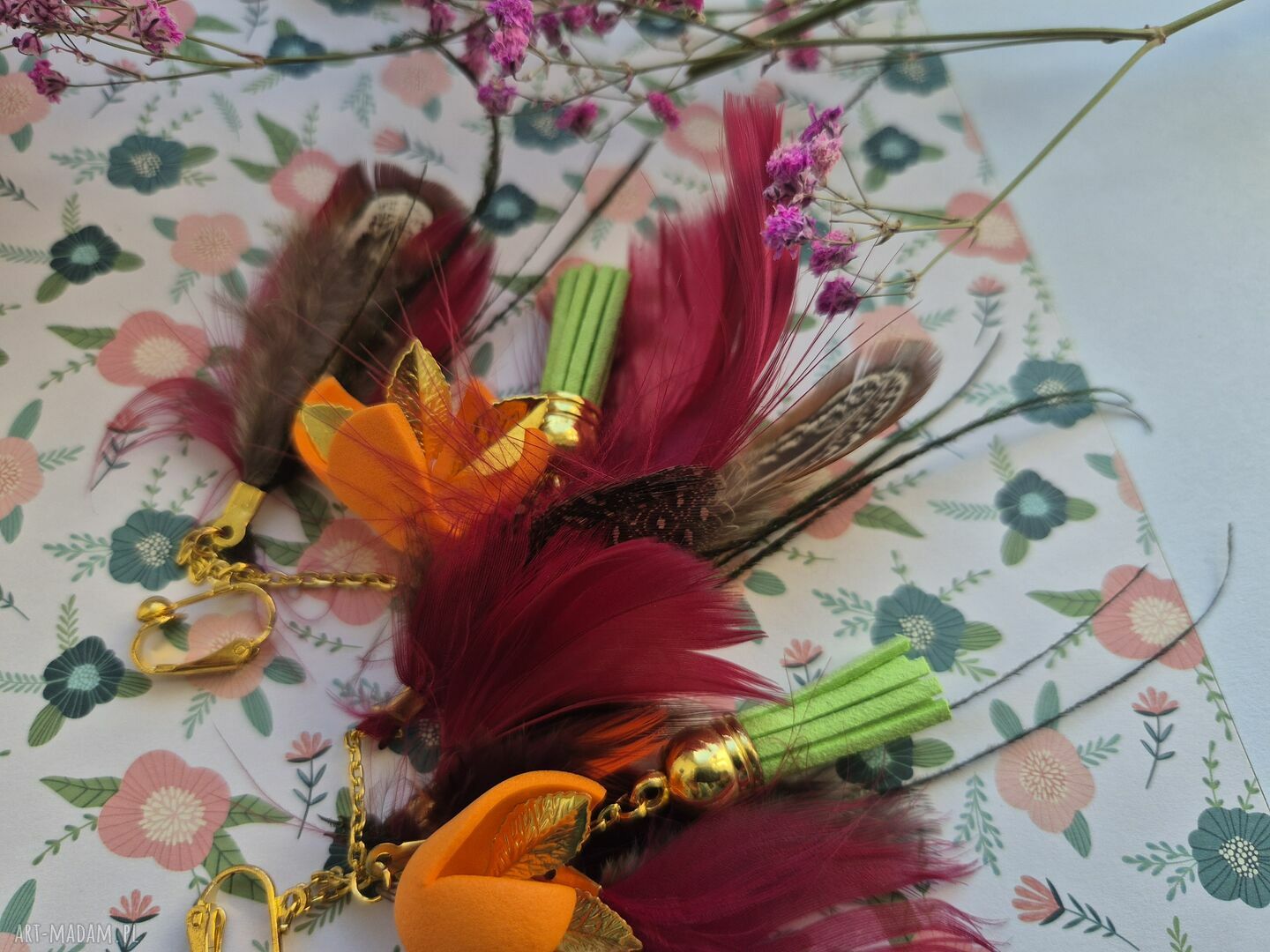 Klipsy pióra i kwiaty Boho - lekkie i oryginalne