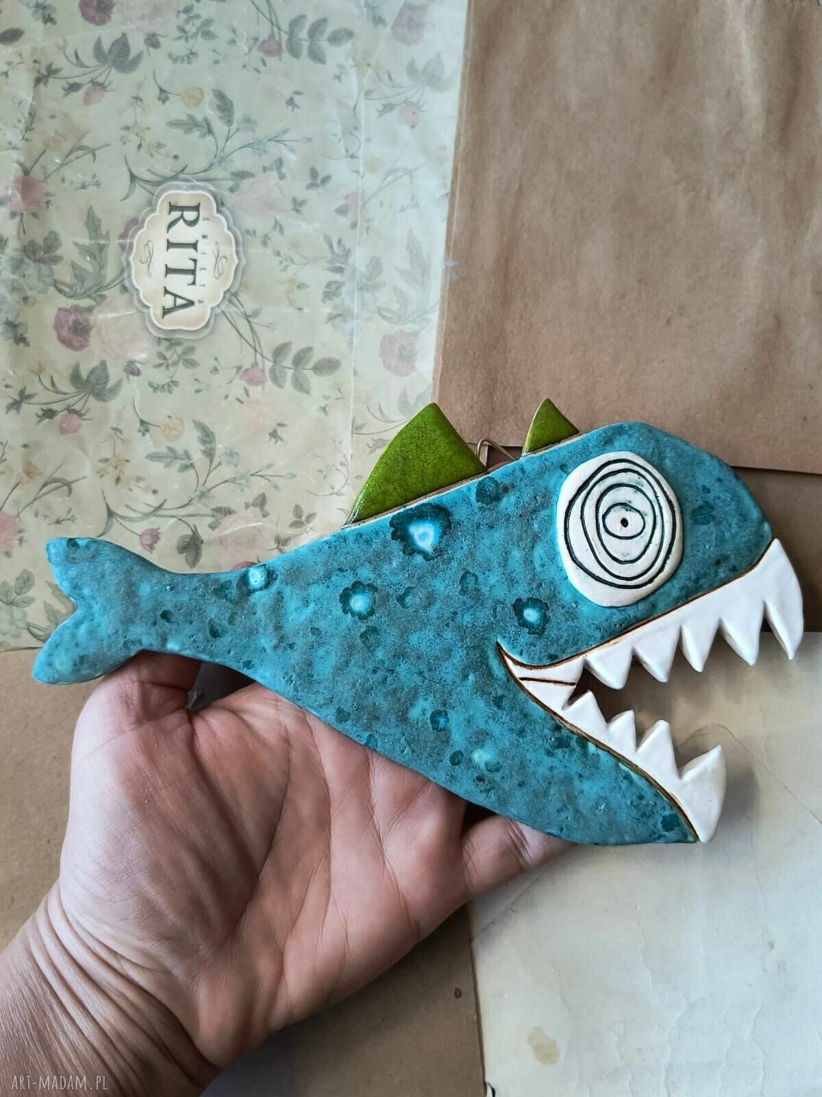 Pirania - ceramiczna ryba handmade do zawieszenia