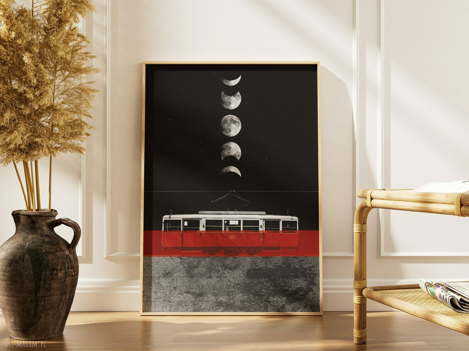 Plakat Bytom Tramwaj 38 (50x70 cm) - księżyc i kosmos w surrealistycznym kolażu