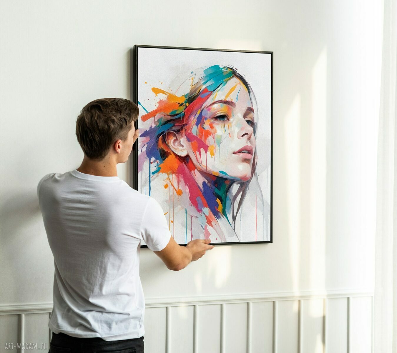 Plakat 50x70 - portret twarzy kobiety w kolorowej abstrakcji
