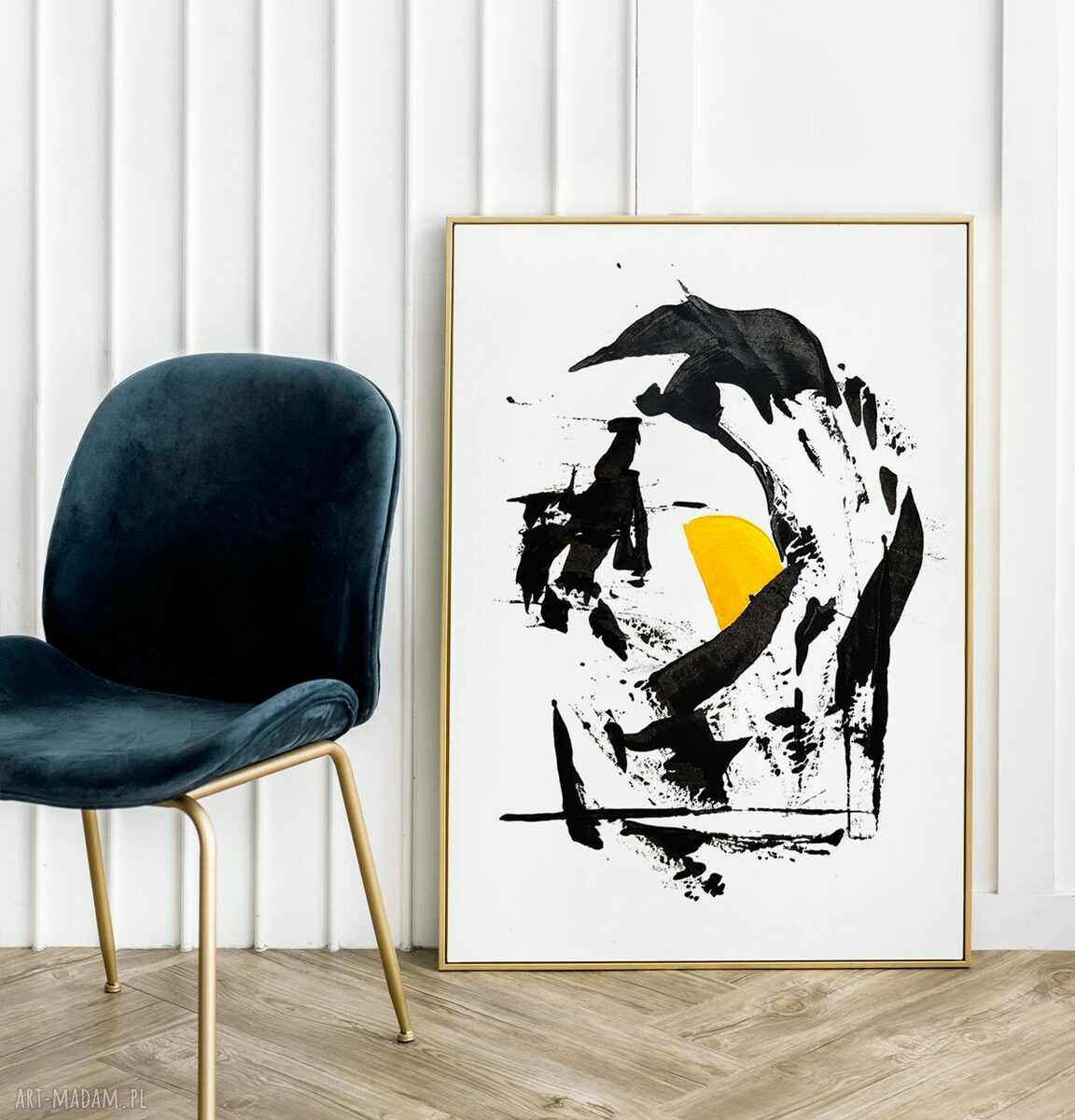 Plakat Touch of Sun #1 50x70 cm: czarna abstrakcja z nutą słońca
