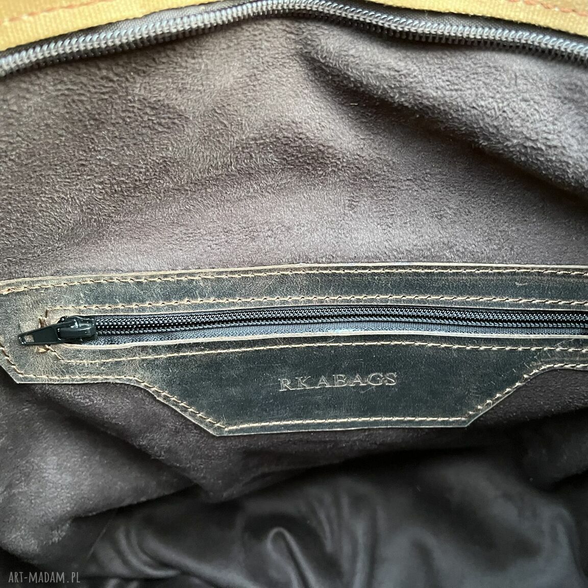 plecaki: Plecak brązowy ze skóry i bawełny woskowanej. autorskie