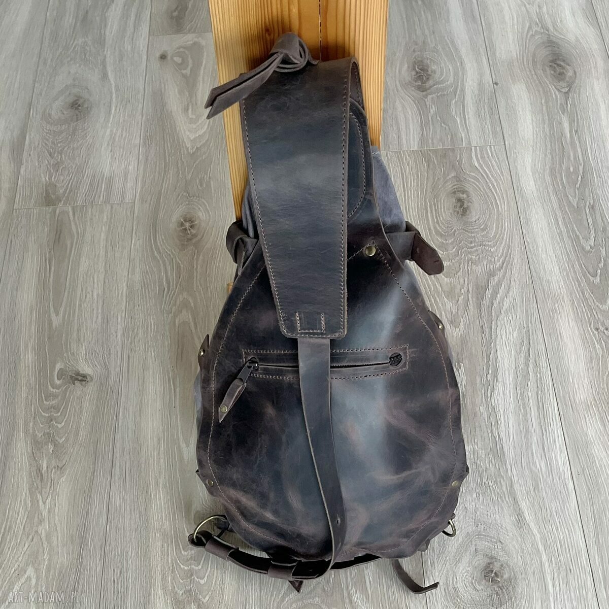 plecaki: Plecak “Bukłak” ze skóry i bawełny szaro brązowy. ręcznie wykonane