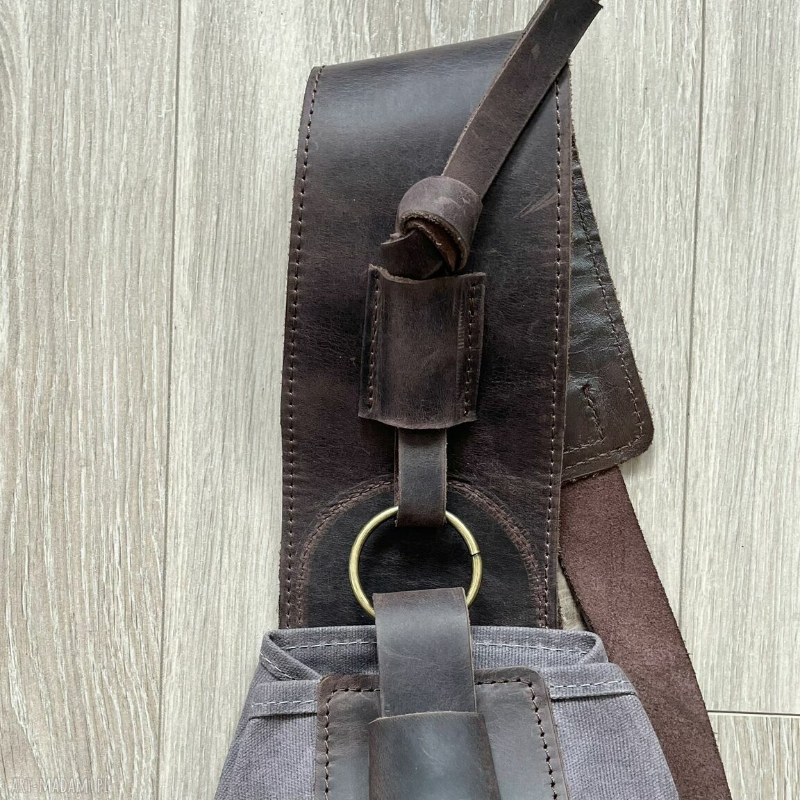 plecaki: Plecak “Bukłak” ze skóry i bawełny szaro brązowy. ręcznie wykonane