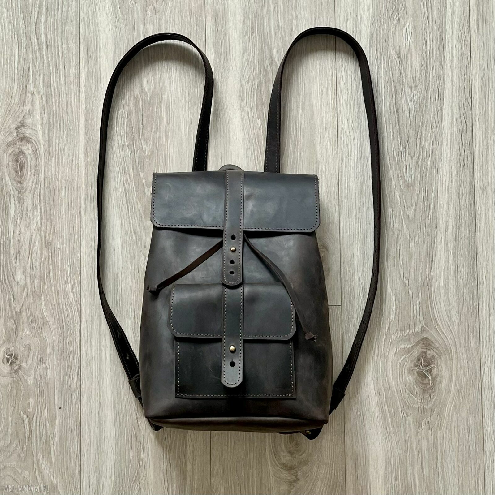 Plecak ciemno-brązowy vintage ze skóry Crazy Horse - handmade do miasta
