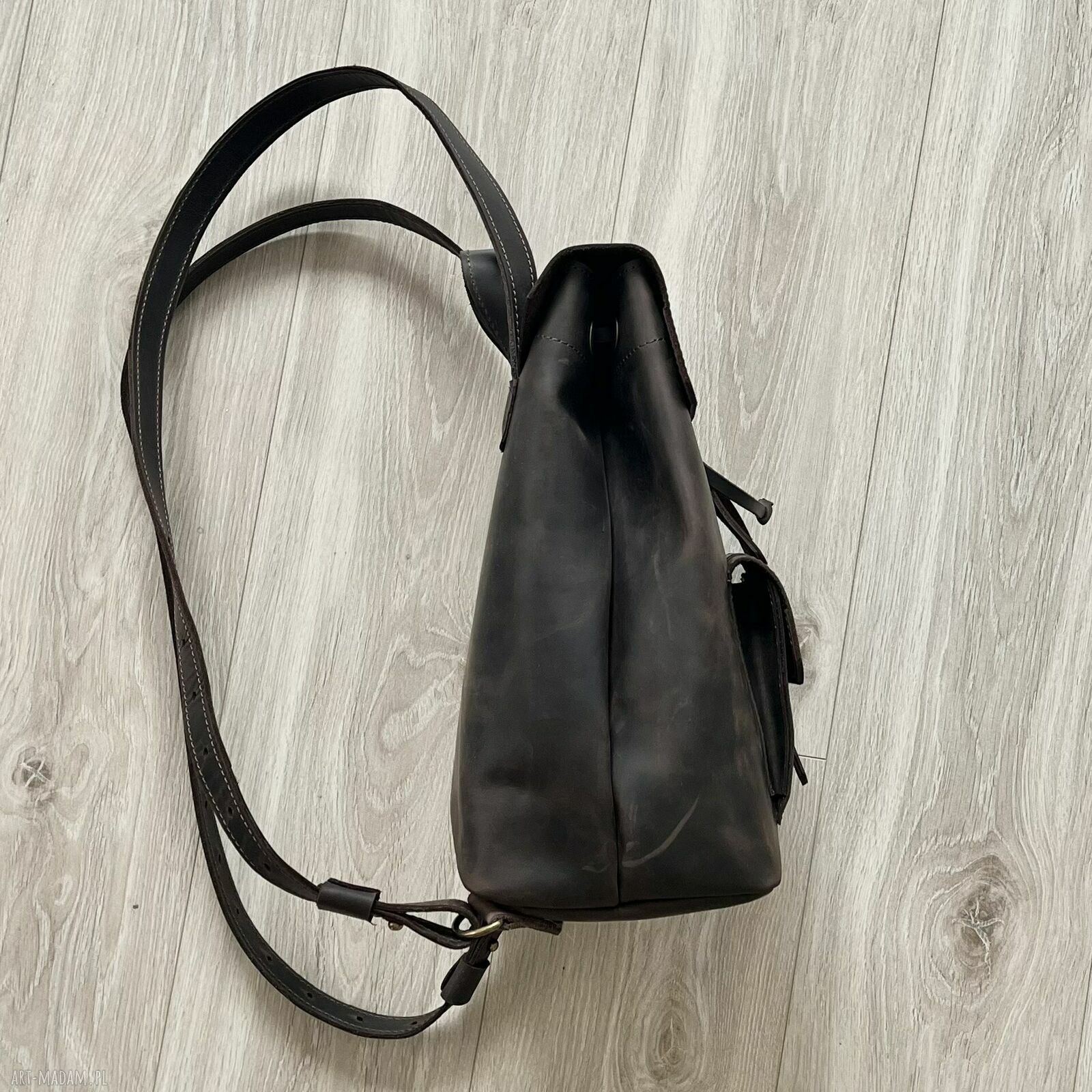 Plecak ciemno-brązowy vintage ze skóry Crazy Horse - handmade do miasta