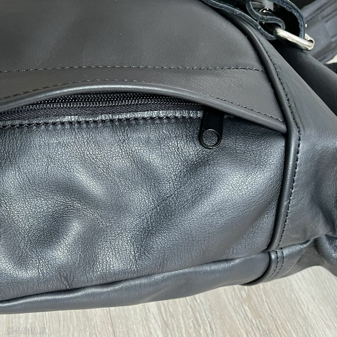 plecaki: Plecak czarny A4 ze skóry rolowany. Handmade